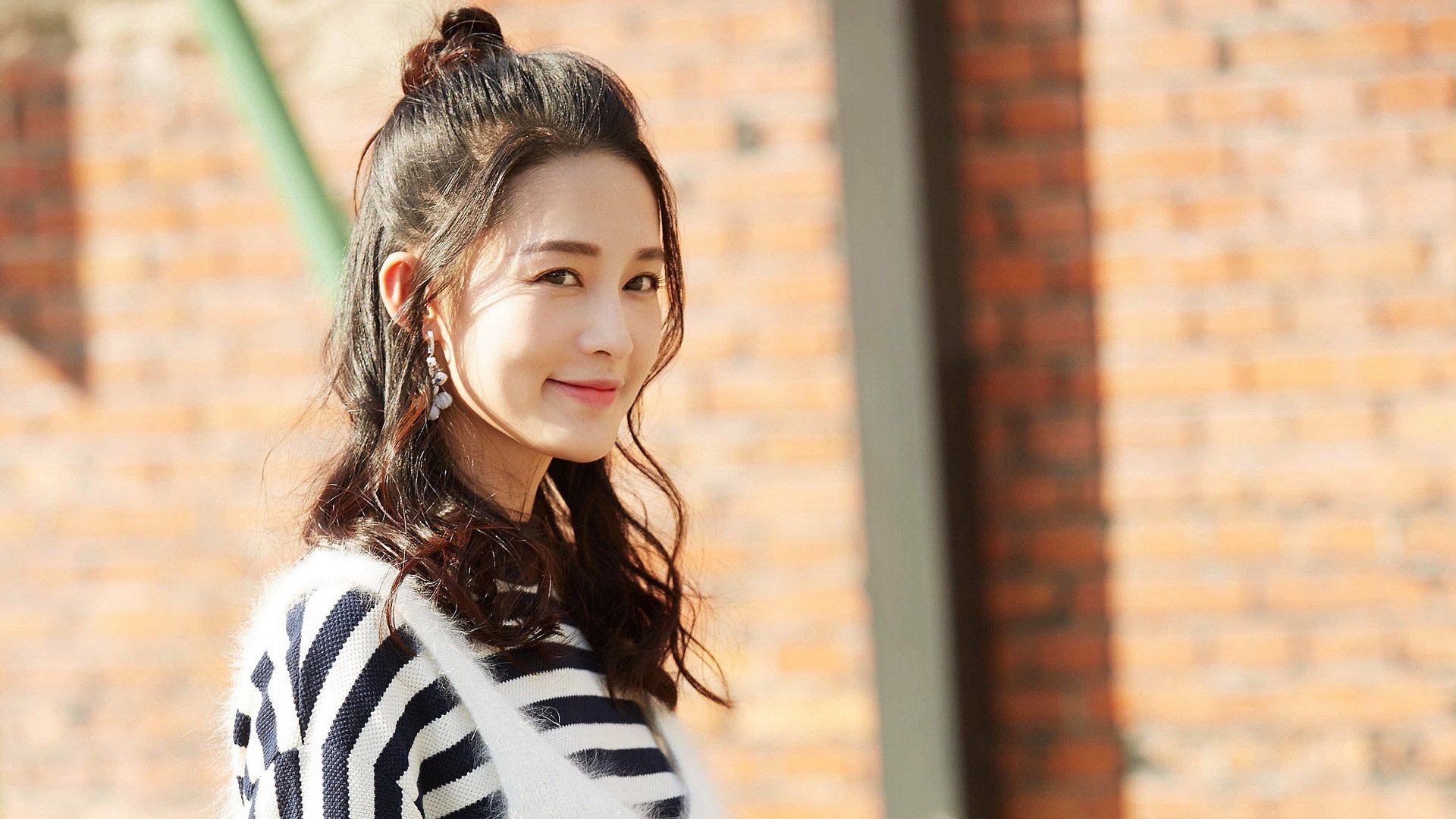 久保建英扛起全队，马赛翻盘苏格兰，绿茵场上的双重奏鸣