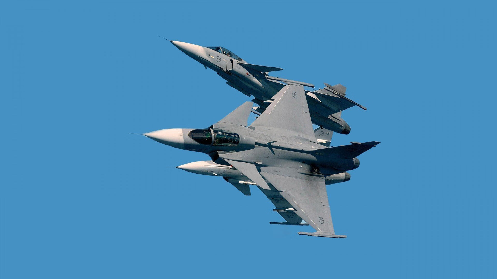 红蓝围城与德国时钟，足球世界的双线叙事