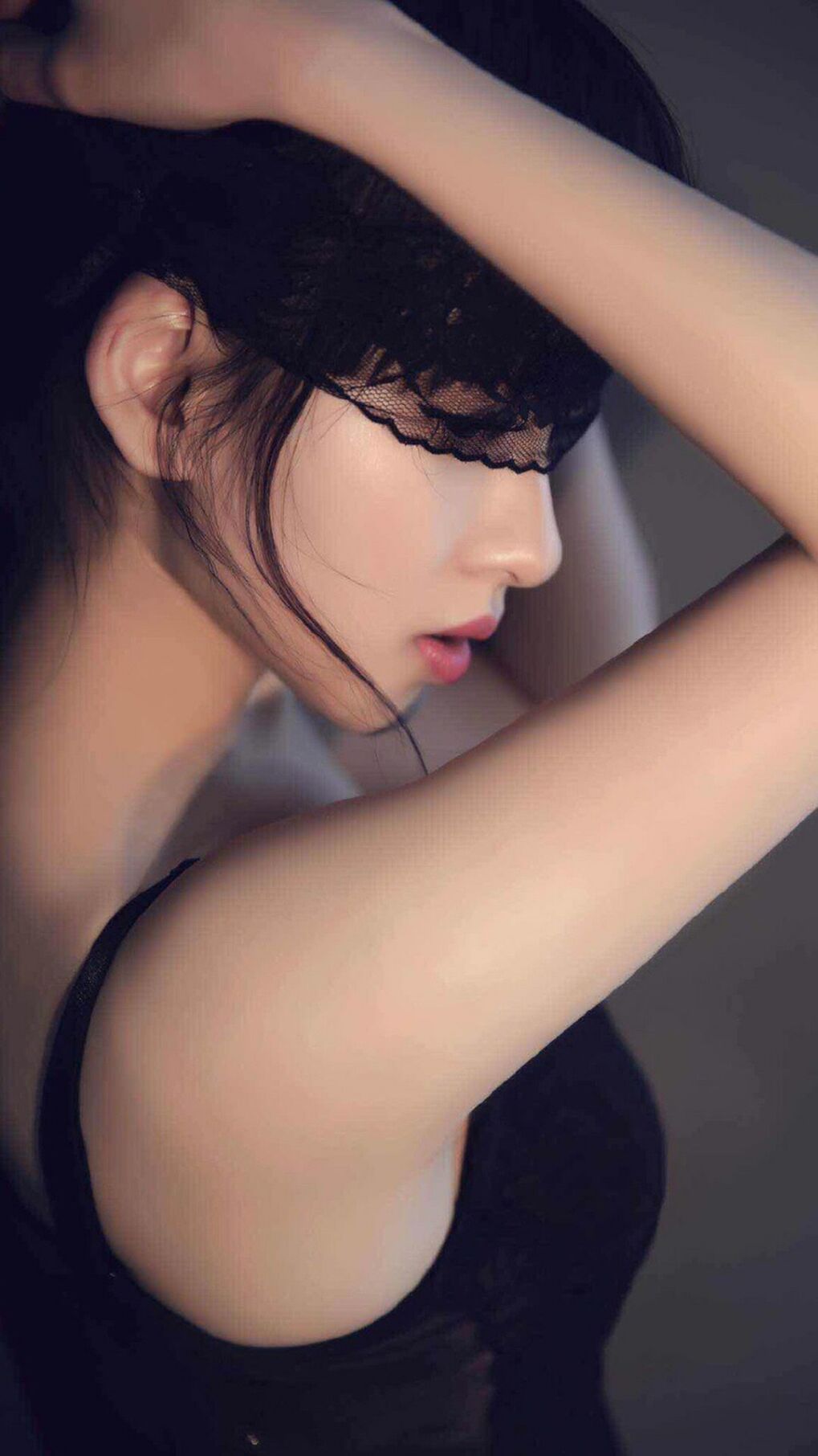 基耶萨的锋芒与突尼斯的铁壁，足球攻防艺术的巅峰对话